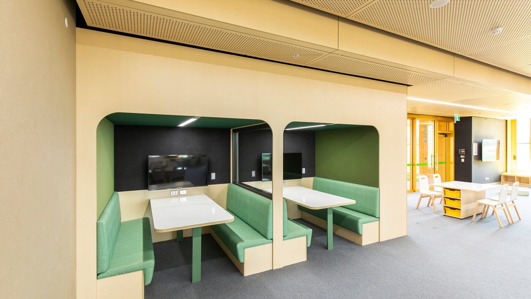 1 Euroline_1239_Santa Sophia_16-min