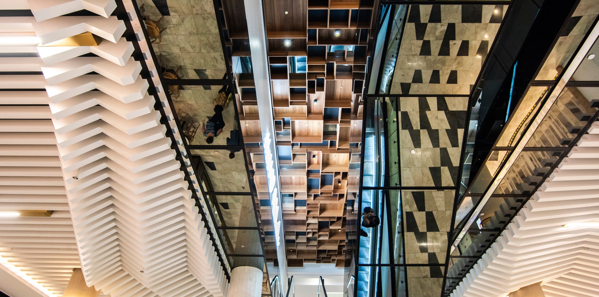 Euroline_1166_Rundle Street Mall_2-min