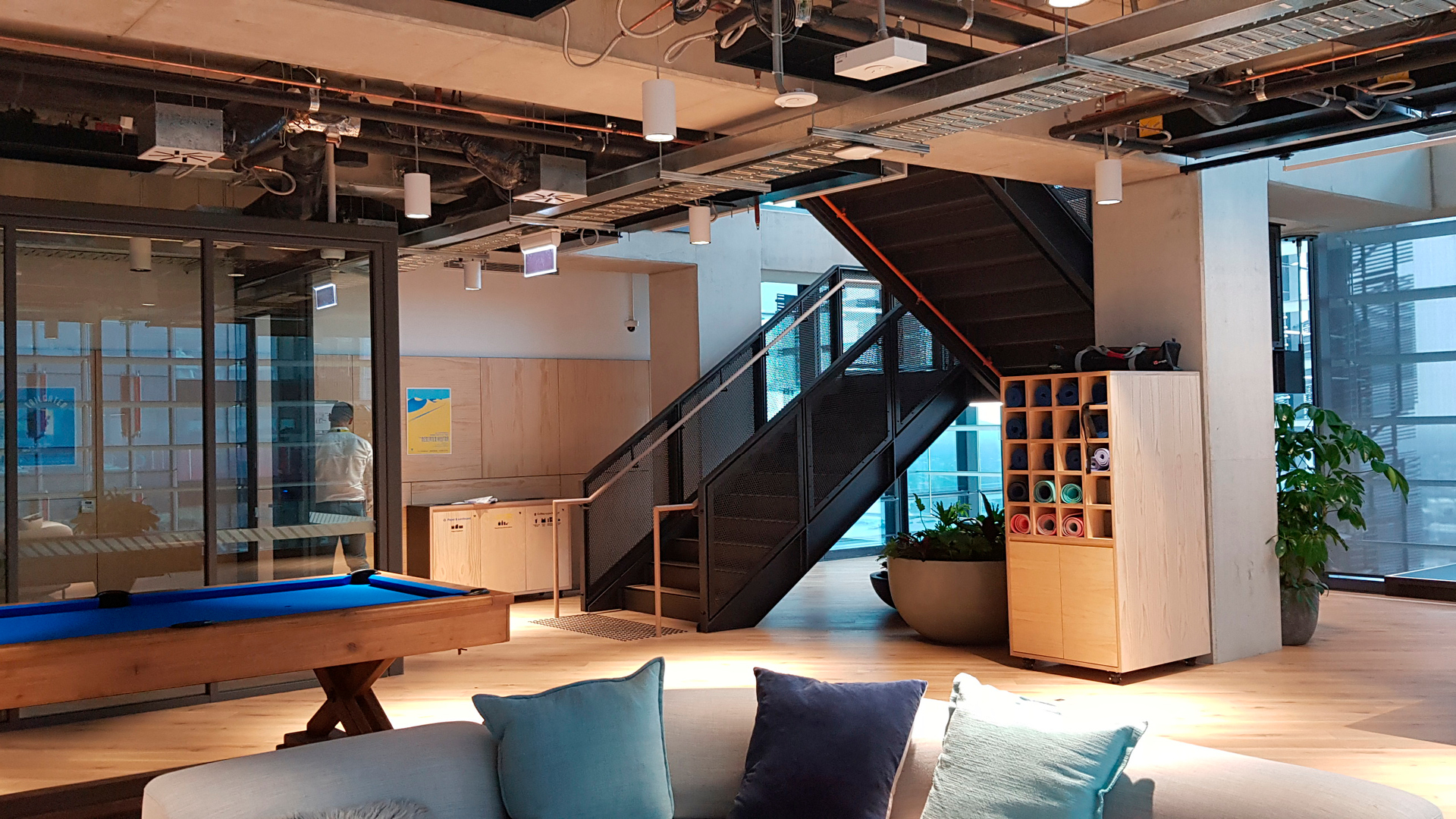 Euroline_1180_Facebook_10