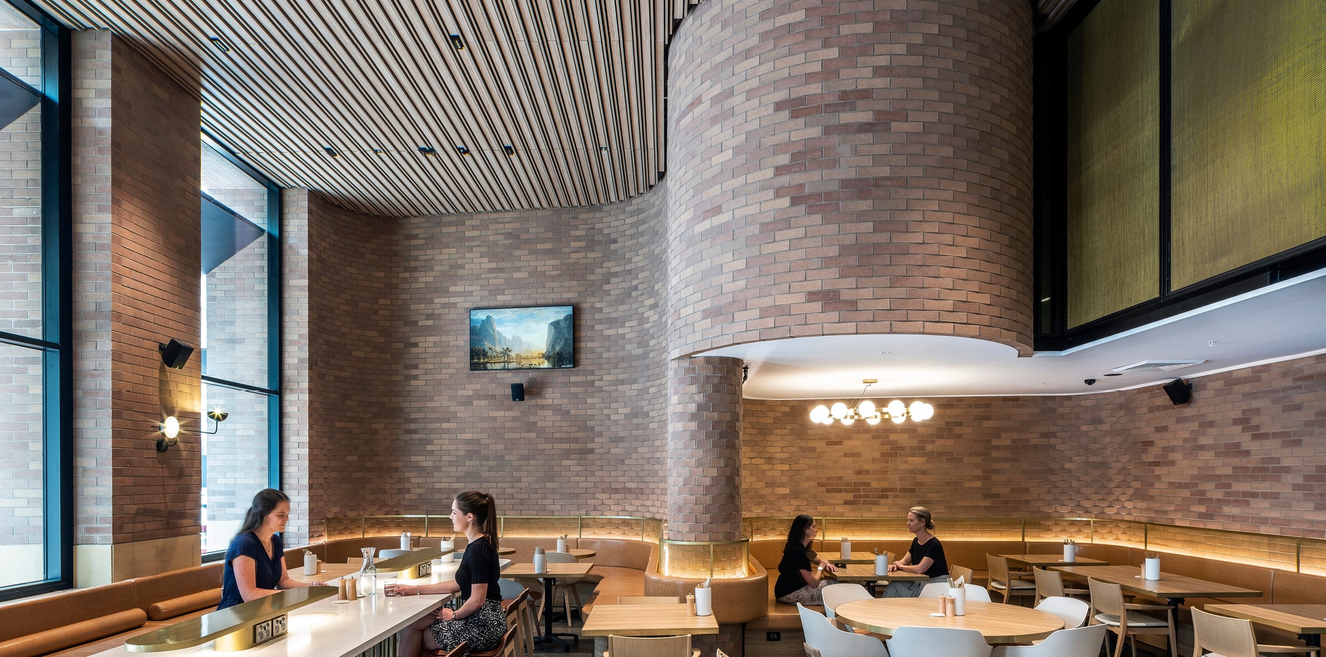 Euroline_1205_Vibe Hotel_2-min