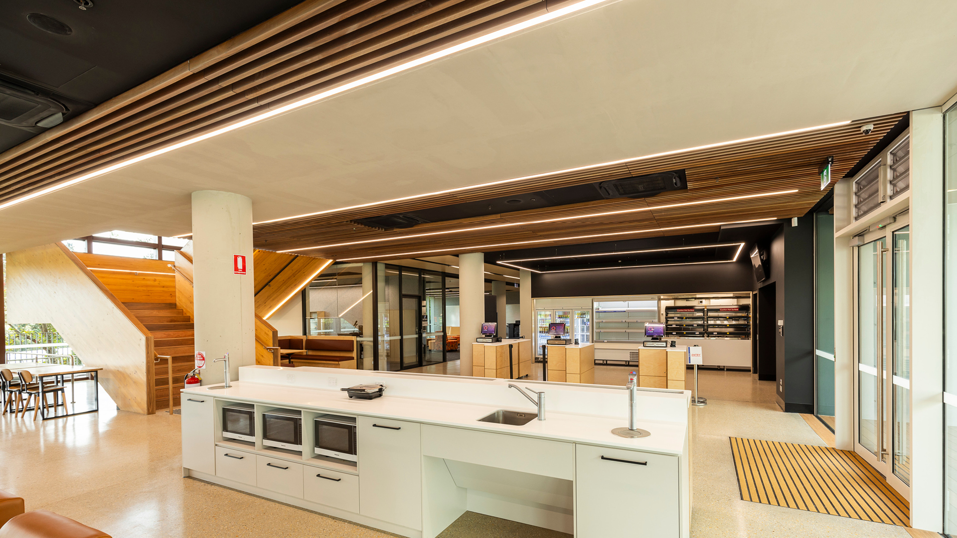 Euroline_1322_Barker College_11