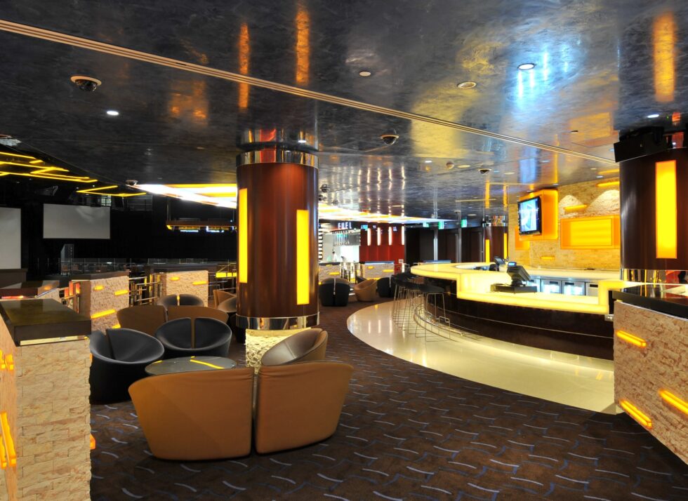 Euroline_418_The Star Sports Theatre and Bar_7-min