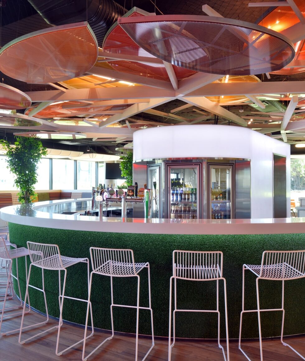 Euroline_Lion Nathan_5-min