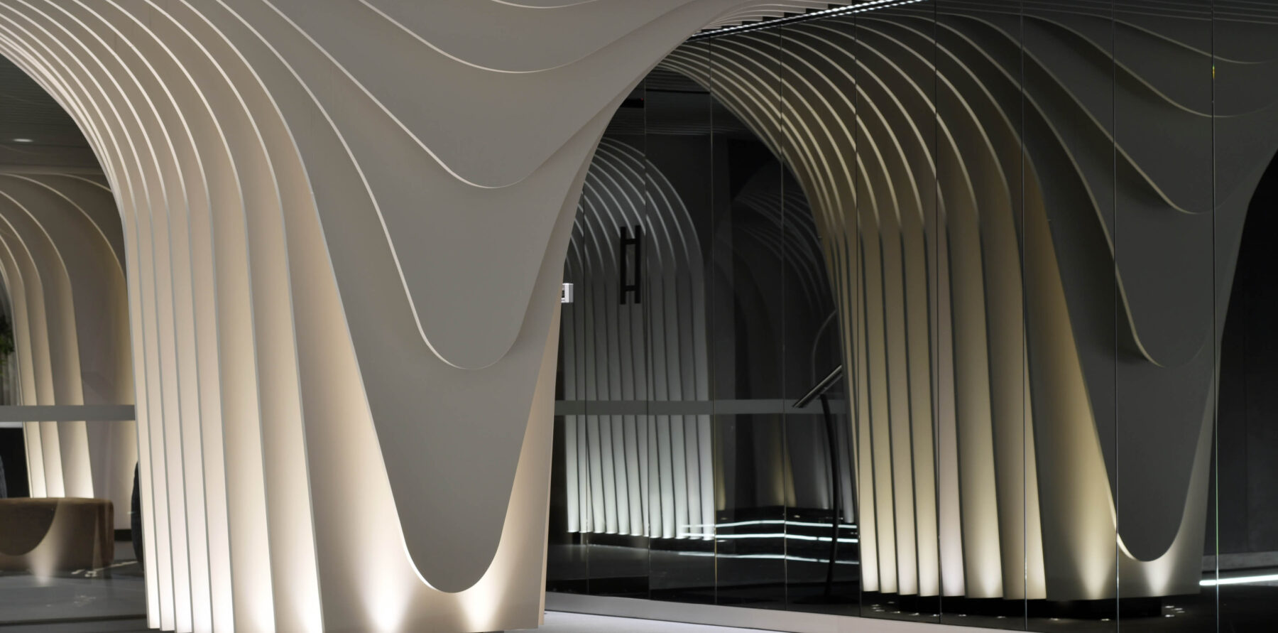 Euroline_Skye Suites_4