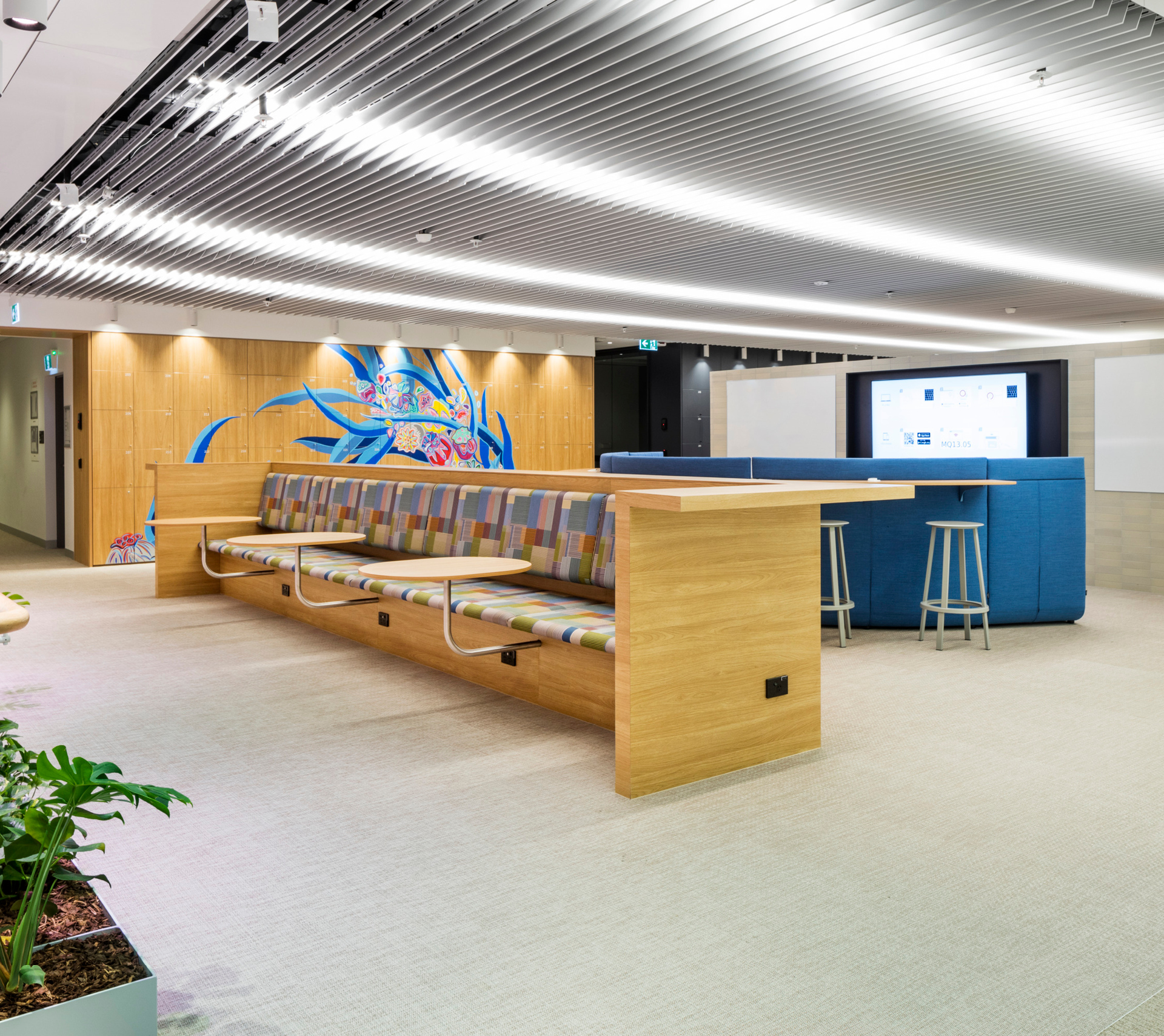 Euroline_1190_AMP 1MQ VIC_11